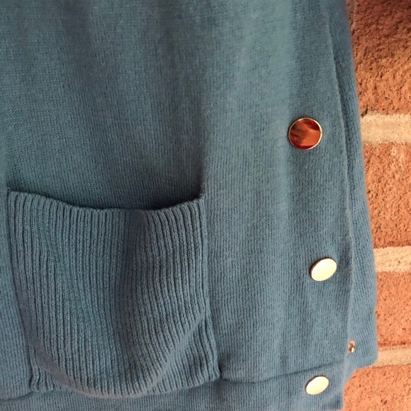 Blue Chico’s sweater - Picture 4 of 4